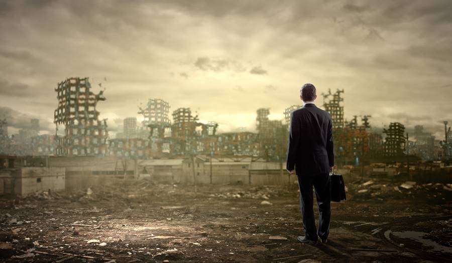 Minimize the Value Destruction: Management's Commitment in Time of Crisis